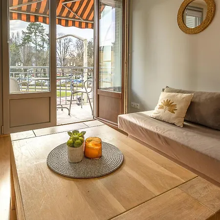 Aux Portes De L'imperial Palace, Lla Selections By Location Apartment Annecy