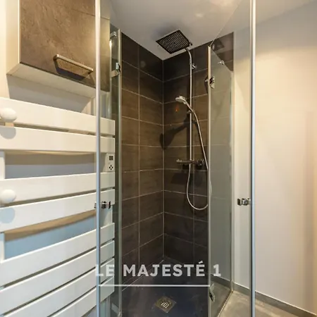 Le Majesté 1 Et 4 Appartement
